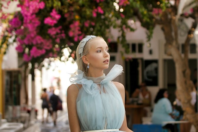 1 Hour Private Photo Session In Mykonos - Walking through Little Venice