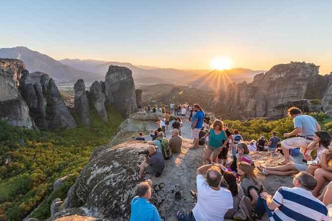 2-Day Delphi and Meteora Tour from Athens - The Leonidas stop and return to Athens