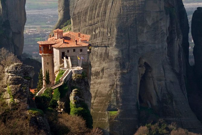 3-Day Trip to Delphi and Meteora from Athens - Meteora: the trip’s unforgettable morning