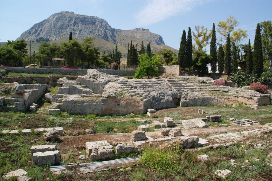 4-Day Tour of Mycenae, Epidaurus, Olympia, Delphi & Meteora - Thermopylae and the long ride back