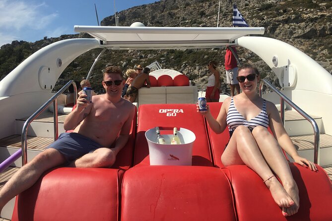 4 Hour Beach Tour with Meal and Unlimited Drinks in Rhodes - Three Rhodes bays in four hours