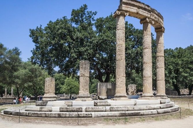 4day Spanish tour in Epidaurus Mycenae Olympia Delphi and Meteora - The main drawback: a lot of Greece from a coach seat