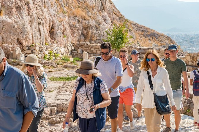 Acropolis & Plaka Neighbourhood Private Tour with Licensed Expert - Plaka’s lanes, squares, and Anafiotika