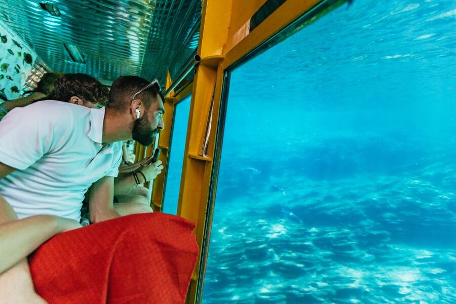 Agios Nikolaos: Semi-Submarine Cruise - The audio guide and the value of explanation