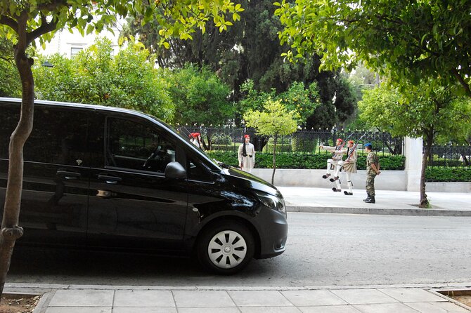 Airport transfer - Timing, cancellation, and booking value