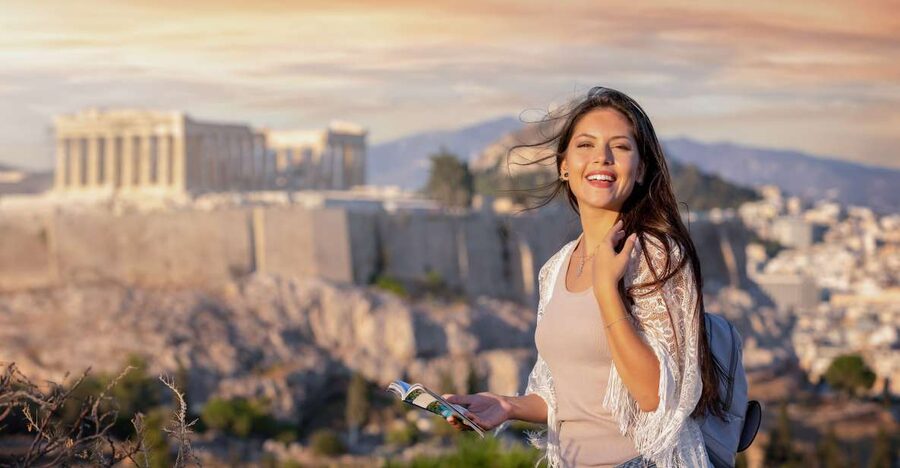Amazing Athens: Capturing Memories amidst the Acropolis View - Why this short Athens photoshoot works