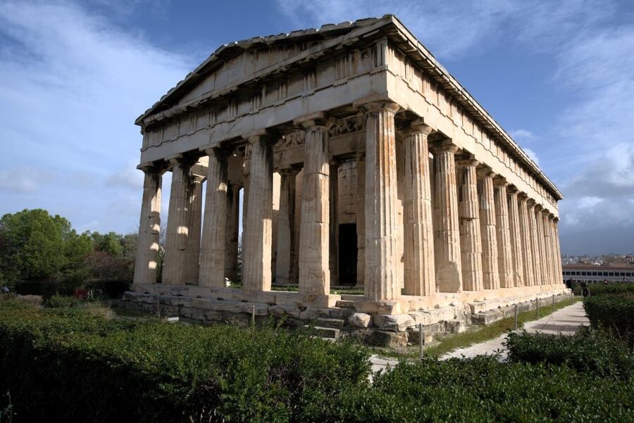 Ancient Agora: Audiovisual self-guided tour with 3D models - The Temple of Hephaistos and the best-preserved view