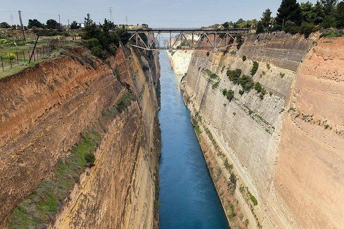 Ancient Corinth and Canal half day private tour from Athens - The Temple of Apollo and the oldest-looking Corinth