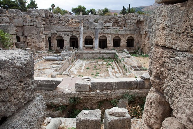Ancient Corinth - What the driver adds to the journey