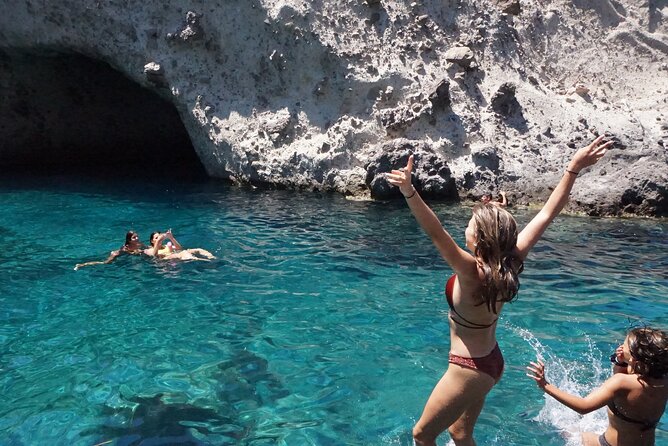 Antiparos & Despotiko Kaiki Cruise — Coves, Swim & BBQ - What the kaiki is really like