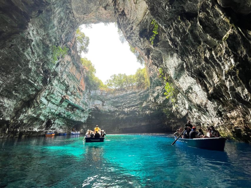 Argostoli: Melissani Lake, Drogarati Cave, and Myrtos Beach - What this Kefalonia tour really offers