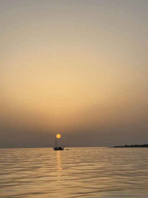 Argostoli: Sunset Cruise with Swim Stops, Dinner, and Wine - Why this Argostoli evening cruise works so well