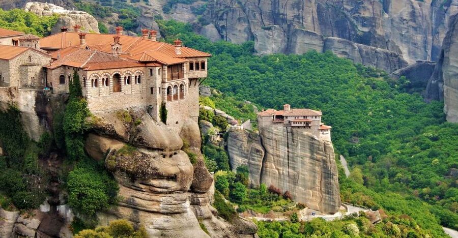 Athens: 2 Days in Meteora with 2 Guided Tours and Hotel Stay - Checking into Kalabaka before the afternoon tour