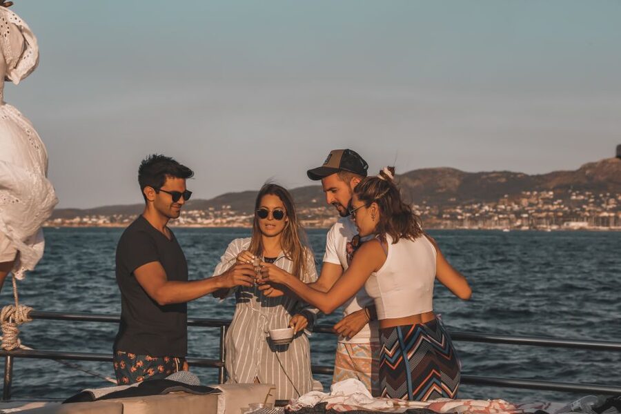 Athens: 3-Hour Sunset Cruise with Swim Stop, Snacks & Drinks - The swim stop is the active part of the evening