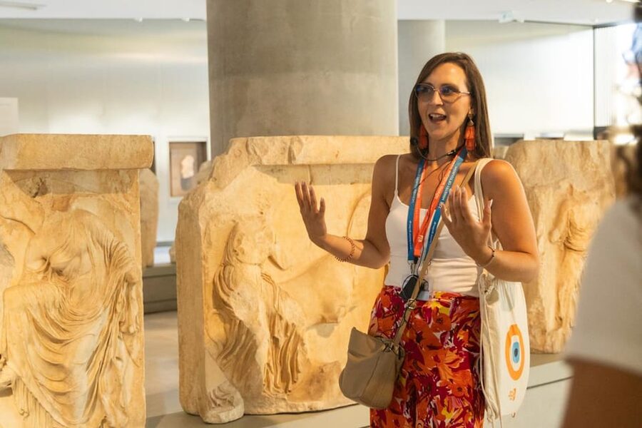 Athens: Acropolis and Acropolis Museum Premium Guided Tour - The guide makes the difference