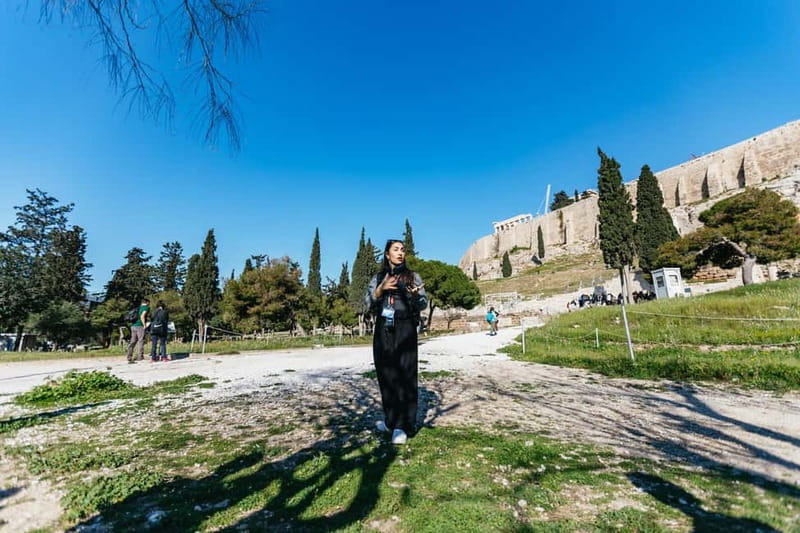 Athens: Acropolis Sunset Tour with Optional Fast-Track Entry - Reaching the Propylaea and the upper Acropolis