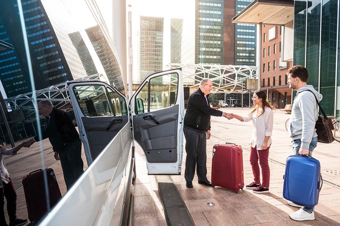 Athens Airport Arrival Transfer to Hotels or Addresses in Athens - What the Athens airport transfer actually provides