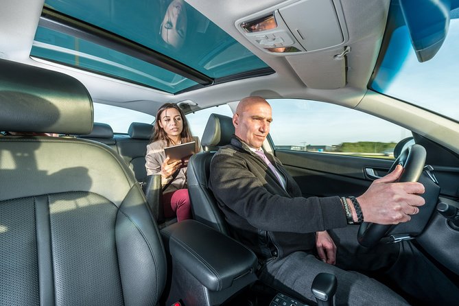Athens Airport Arrival Transfer to Hotels or Addresses in Athens - Who should book this transfer?