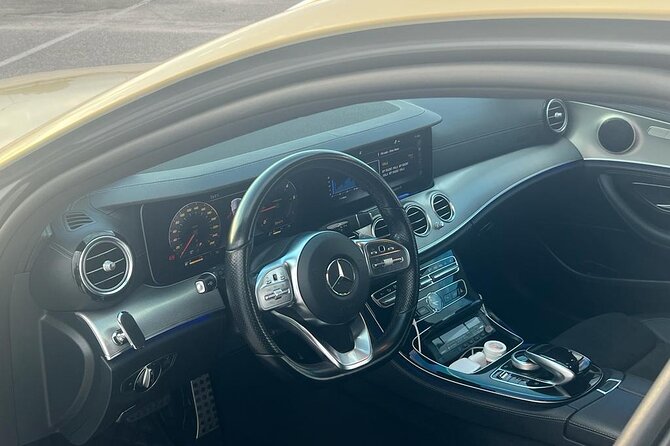 Athens Airport to Athens Center Private Arrival Transfer - Private sedan or minivan: choosing the right fit