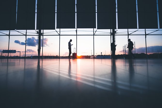 Athens AirPort To Athens Hotels Luxury Private Transfer Service - Who will get the most from this transfer