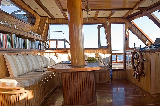 Athens: All Day Cruise to Agistri Moni Aegina with Lunch & Drinks - Why this cruise works well from Athens