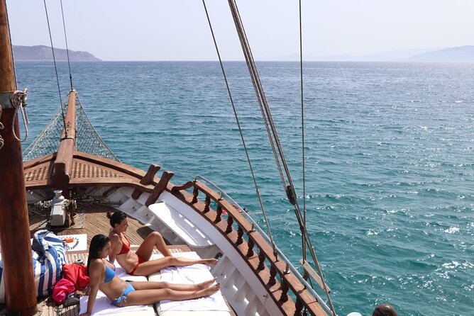 Athens: All Day Cruise to Agistri Moni Aegina with Lunch & Drinks - Who should book, and who should think twice