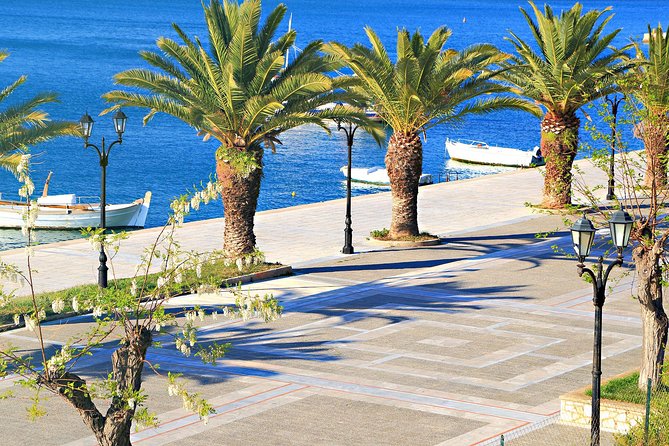 Athens: Ancient Corinth & Nafplio Full Day Trip with Swim - The guide can make or break the day