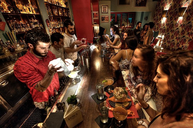 Athens by Night: Small Group Sightseeing with Drinks and Food Tasting - Psyrri, where dinner turns into nightlife