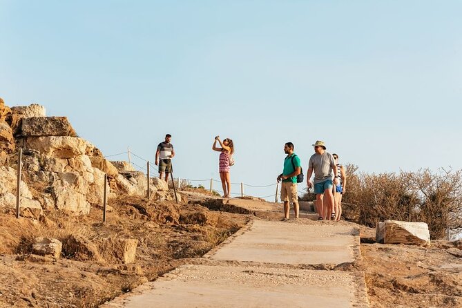 Athens: Cape Sounion and Poseidon Temple Sunset with Audio Guide - The guide and the audio app