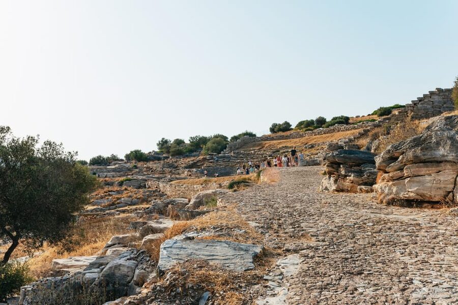 Athens: Cape Sounion & Poseidon Temple Sunset Half-Day Trip - The Athenian Riviera and the stop at Vouliagmeni