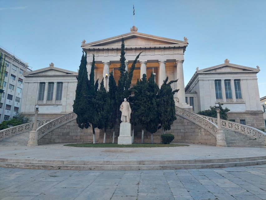 Athens: City Highlights Nighttime Walking Tour in Spanish - What the $28 price really covers
