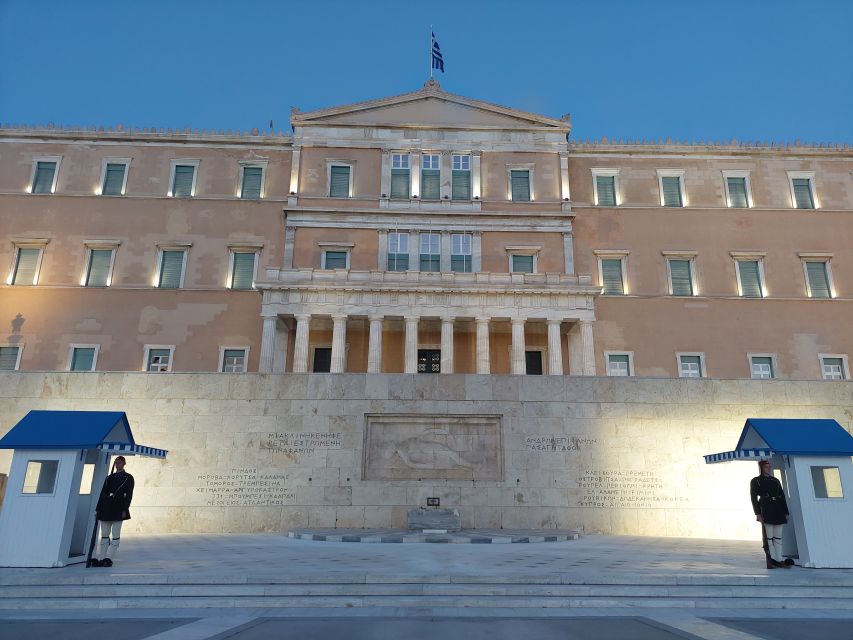 Athens: City Highlights Nighttime Walking Tour in Spanish - Pace, footwear, and practical comfort