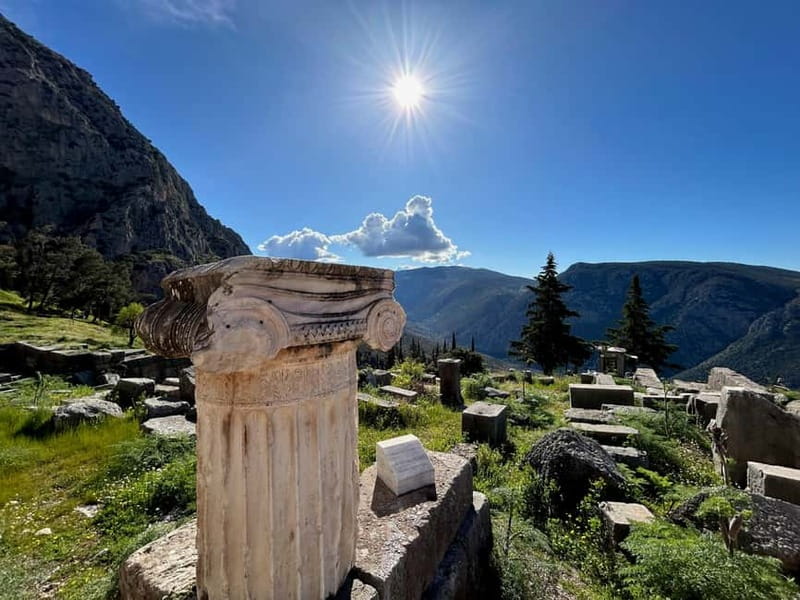 Athens: Delphi Day Tour with Museum & Arachova Village Visit - Making sense of the museum’s finest pieces