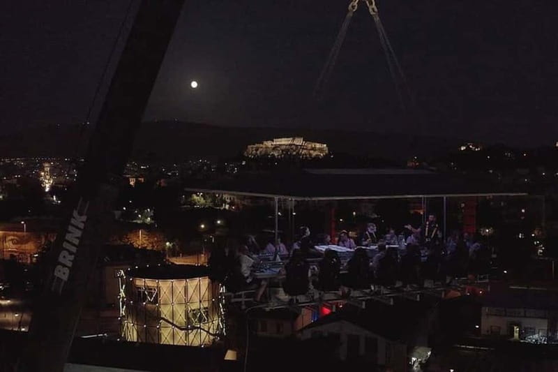 Athens: Dinner in the Sky Experience - The four-course meal and open drinks