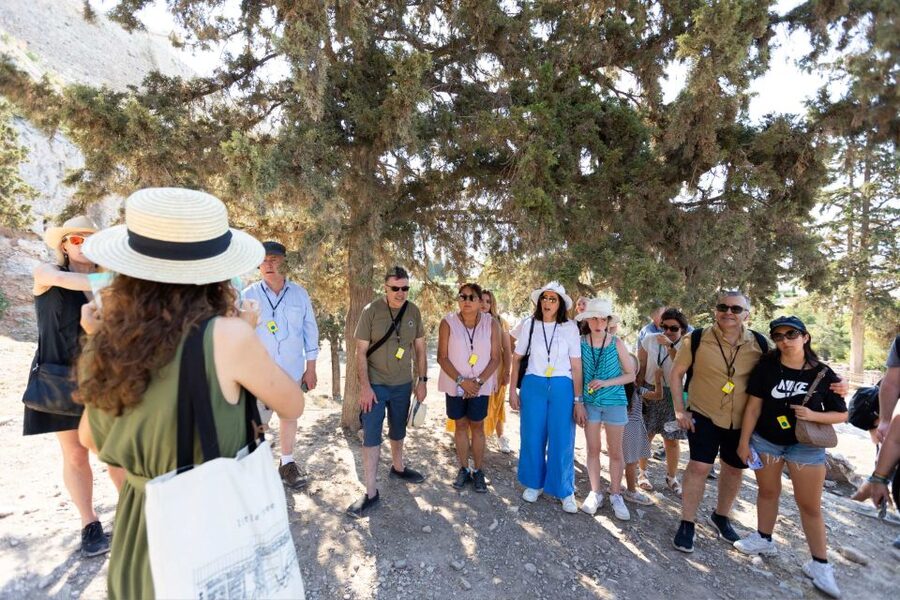 Athens: Early Morning Guided Tour to Acropolis and Museum - Why the early morning matters on the Acropolis