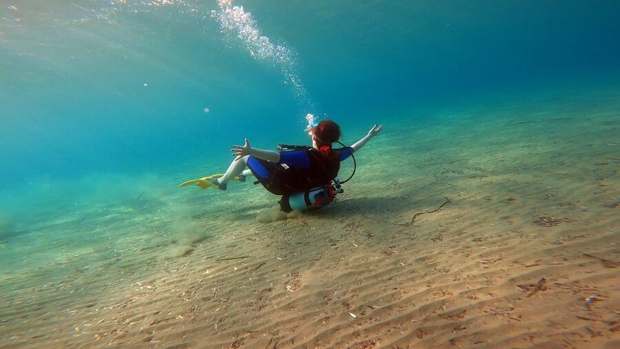 Athens East Coast: Discover Scuba Diving in Nea Makri - Why the four-person limit matters