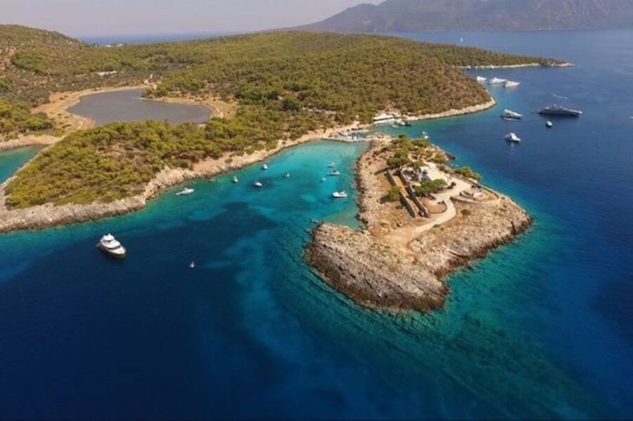 Athens: Ferry Boat Ticket to/from Agistri Island - The practical side of comfort and crowding