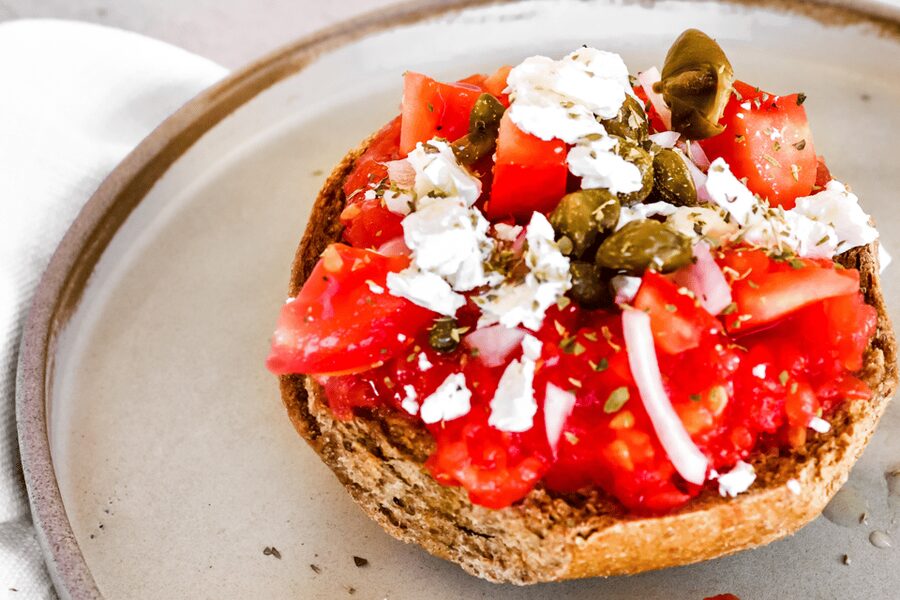 Athens: Greek Cooking Class with Meal and Drinks - Meeting the hosts and splitting into teams