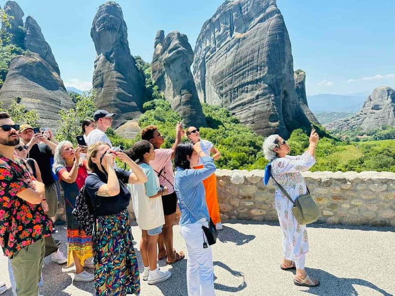 Athens: Guided Tour to Meteora Monasteries & Hermit Caves - The guide makes the difference