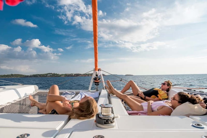 Athens: Half-Day Morning Catamaran Cruise with Meal & Drinks - Key points to know before you book