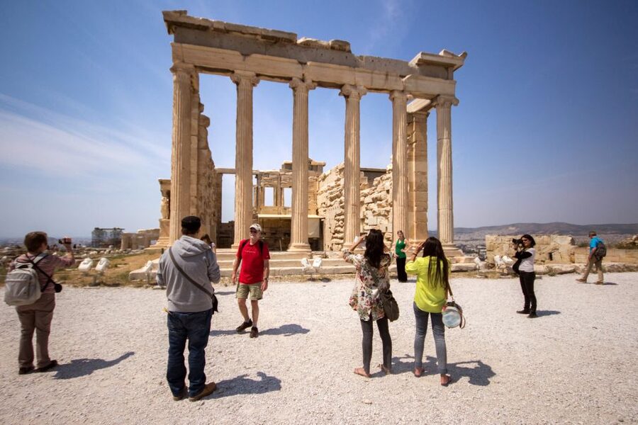 Athens: Highlights and Acropolis Guided Tour - Price and what you receive for it