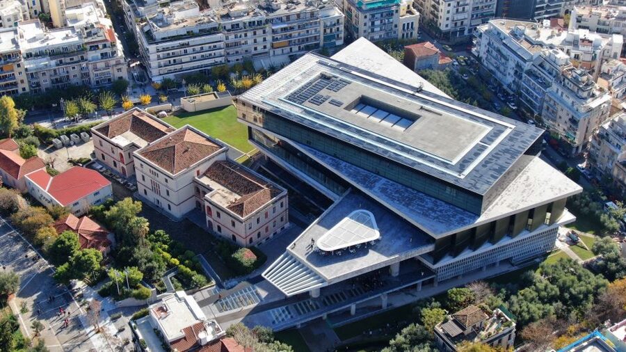 Athens: Hop-On Hop-Off Bus and Acropolis Museum Ticket - Why this bus ticket works well in Athens