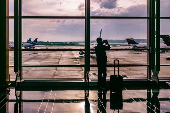 Athens Hotels To Athens AirPort Private Luxury Transfer Service - A direct ride from central Athens to the airport