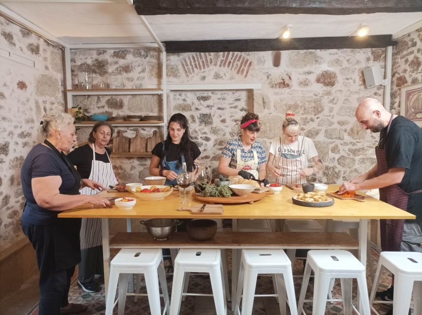 Athens: Kerameikos Stone House Cooking Class - How the class works in practice