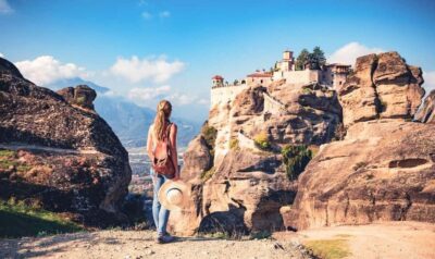 Meteora Tour with Local Guide and Greek Lunch