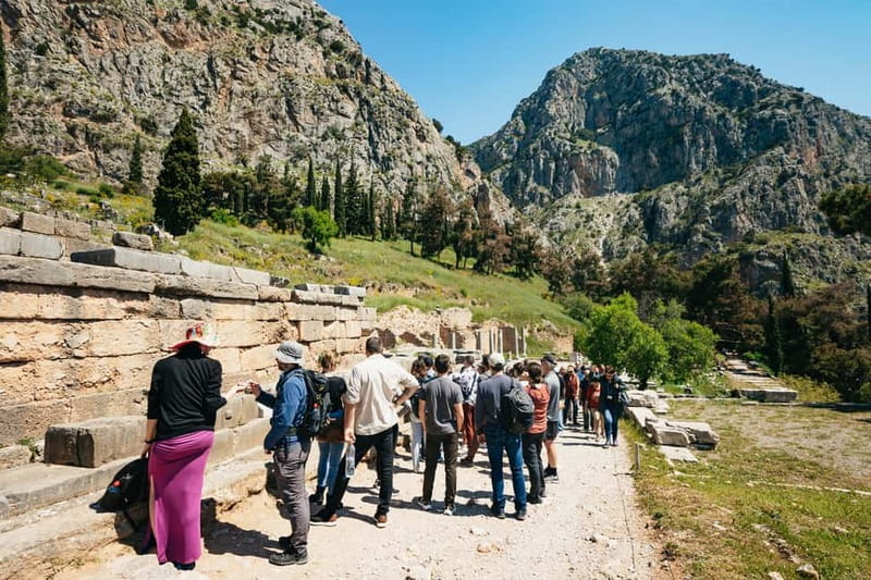 Athens: Mythology of Delphi, Museum and Arachova Guided Tour - Who will get the most from this Delphi tour