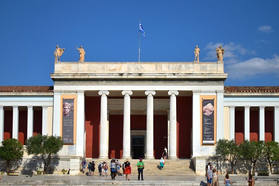 Athens: National Archaeological Museum Ticket & Audio Guide - How well does the smartphone audio tour work?