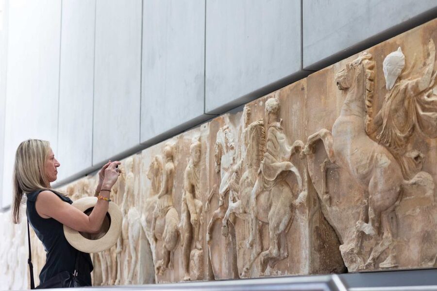 Athens: Panoramic Tour with Guided Acropolis & Museum Visit - Who should book this Athens tour?