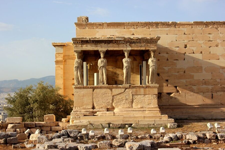 Athens: Private Guided Skip-the-Line Tour of the Acropolis - Why a private Acropolis tour can be worth the price
