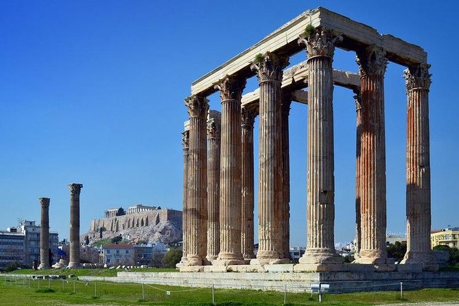 Athens private tour- Explore the history - The changing of the guard at Parliament